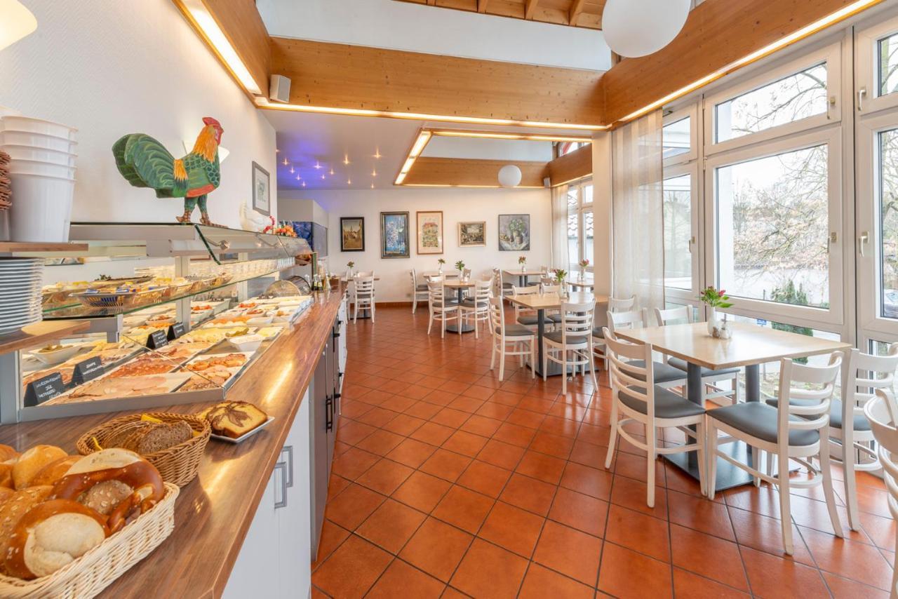 Hotel Zum Roessle 3*
